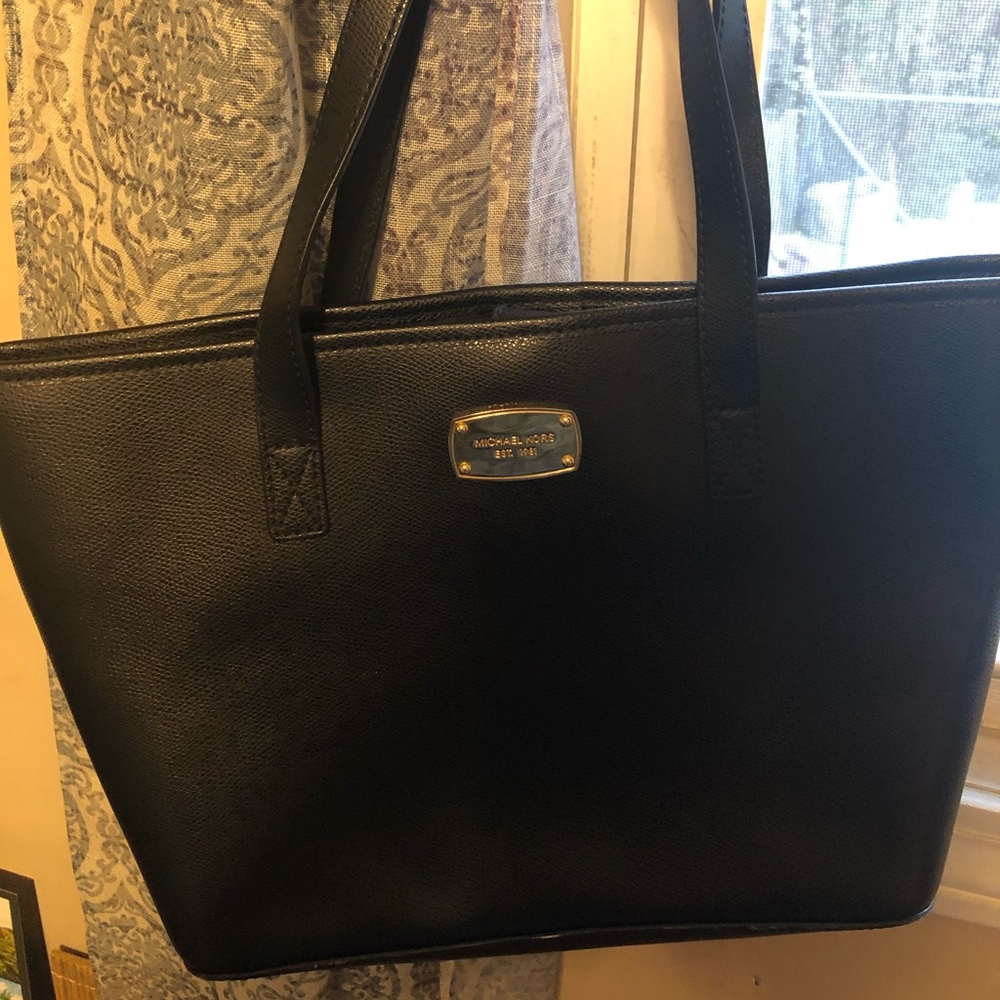 Michael Kors pocketbook